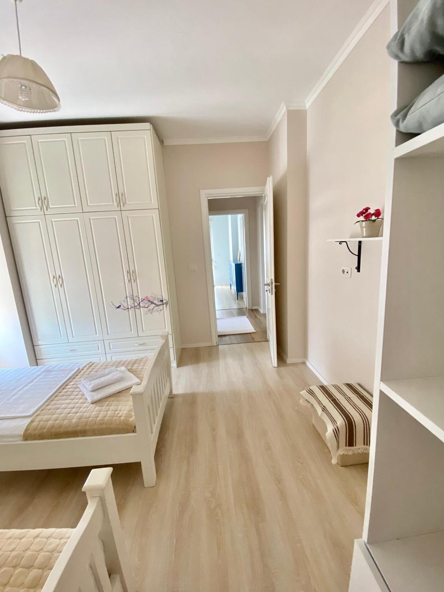 Amarilis Luxury Apartments Sarandë Buitenkant foto