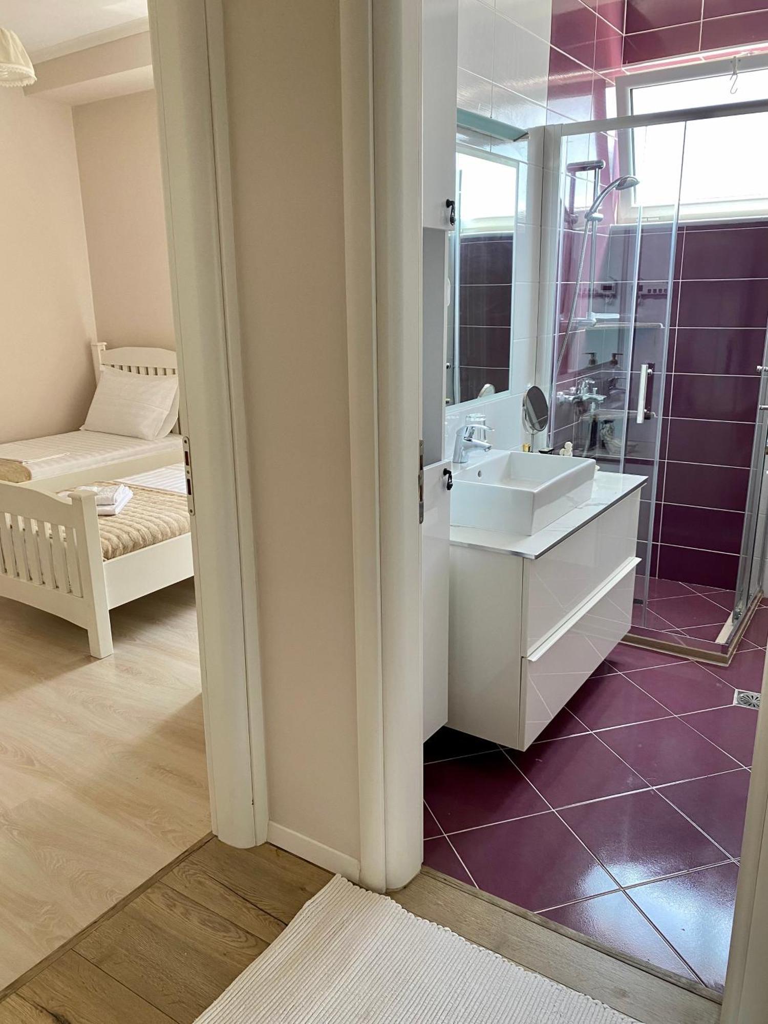 Amarilis Luxury Apartments Sarandë Buitenkant foto