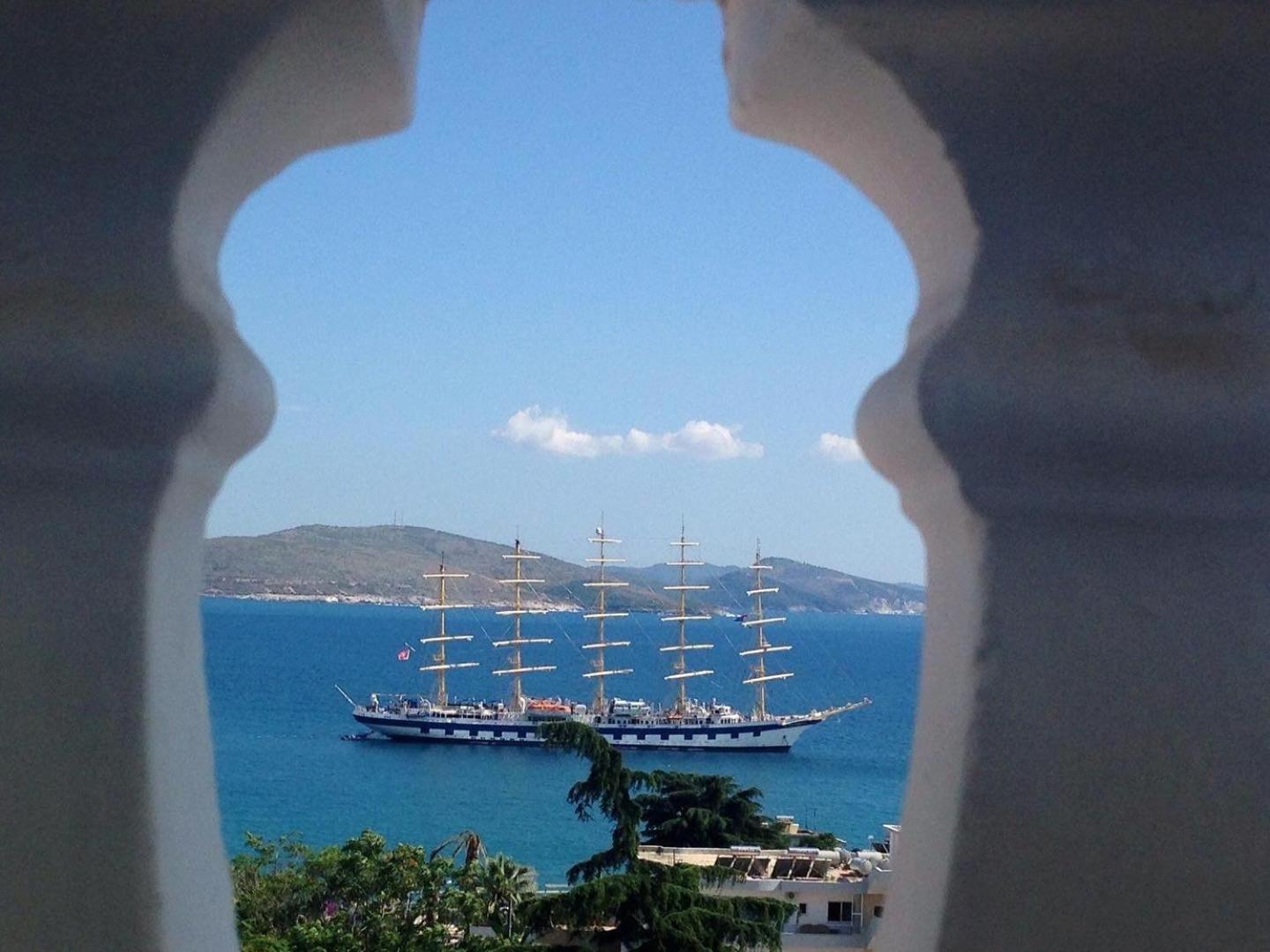 Amarilis Luxury Apartments Sarandë Buitenkant foto