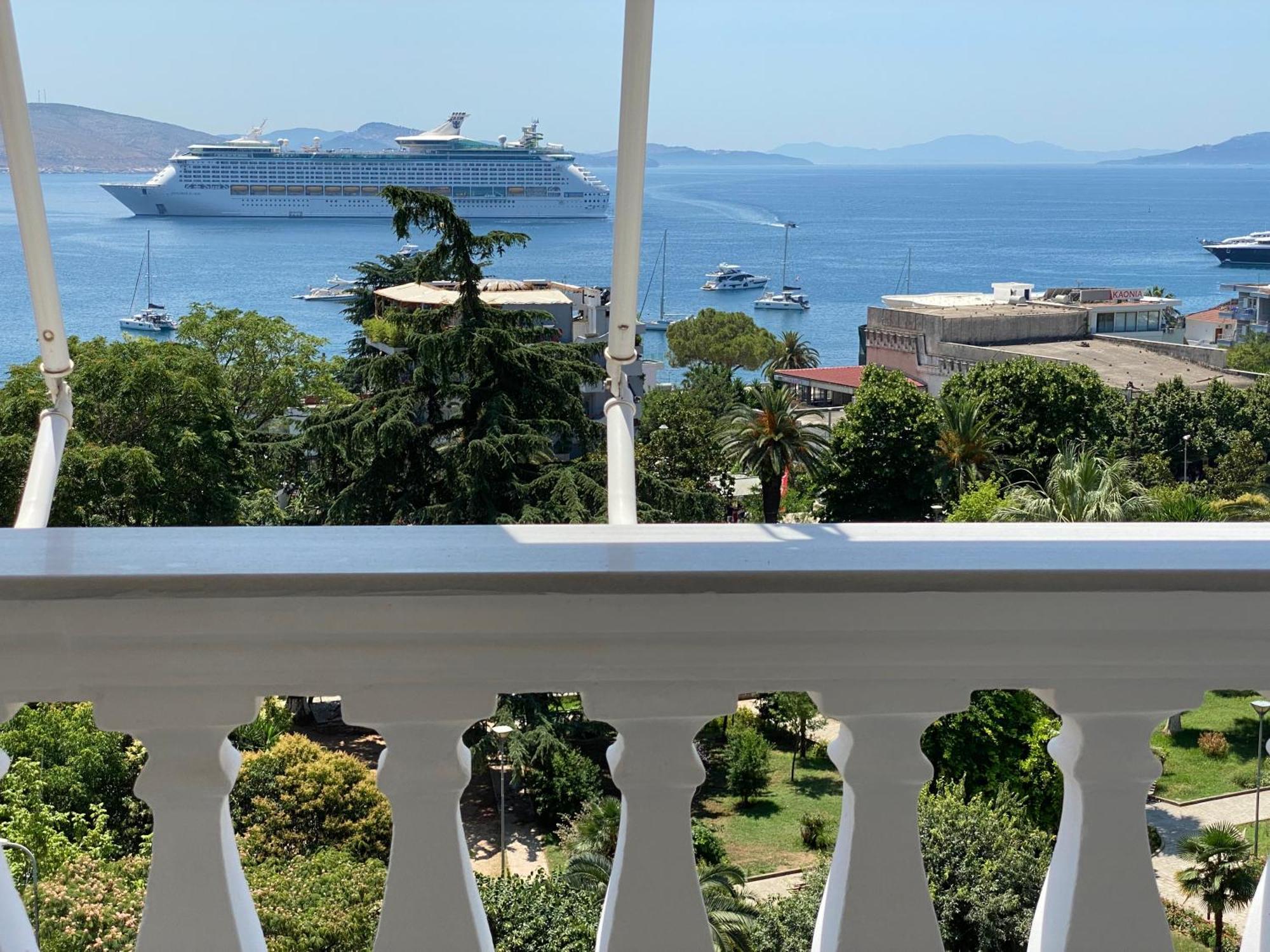 Amarilis Luxury Apartments Sarandë Buitenkant foto